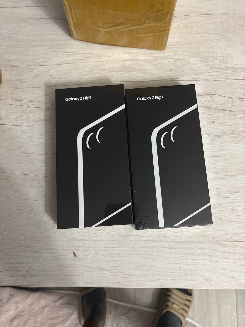 Samsung Galaxy Z Flip7 – Smartphone Pieghevole | Garanzia 3 Anni