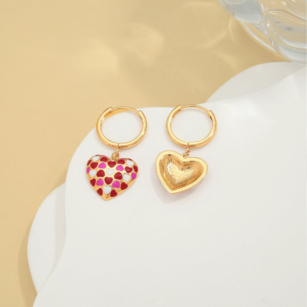Temperament Love Earrings Cute Gold Plated Drip Oil Love Chessboard Three Dimensional Love Earrings