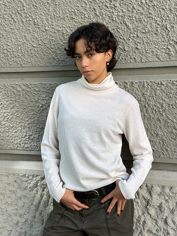 Valeria maglia dolcevita